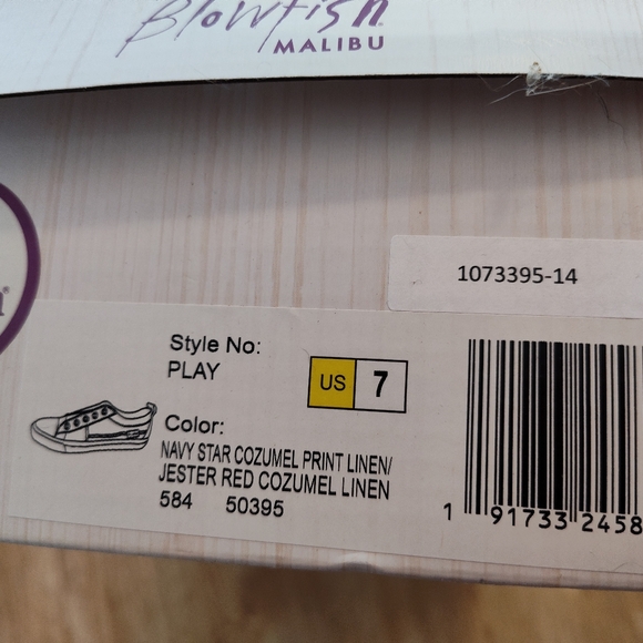 Size 7 Blow Hard red white and blue sneakers - Picture 9 of 12